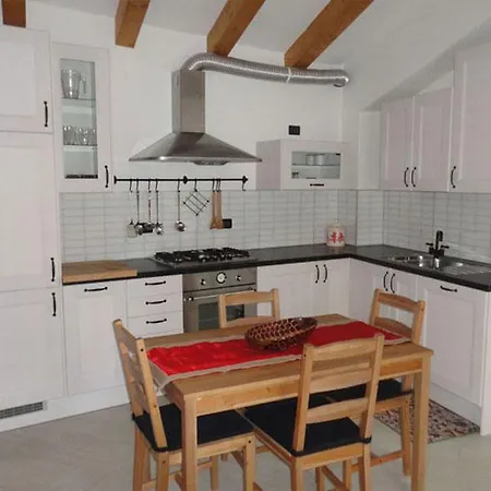 Casette Di Oscar Apartmán Santo Stefano al Mare