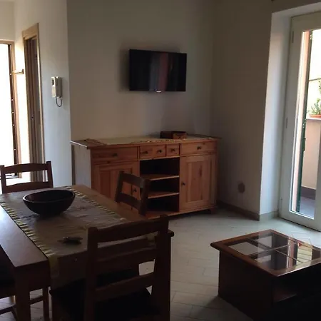 Casette Di Oscar Apartmán Santo Stefano al Mare
